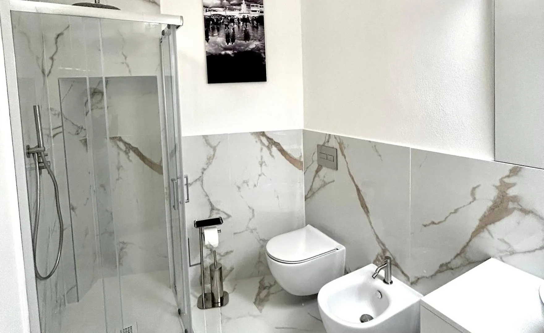 Lägenhet Casa Verga - Exclusive Haven Of Style And Elegance In Moscova Milano